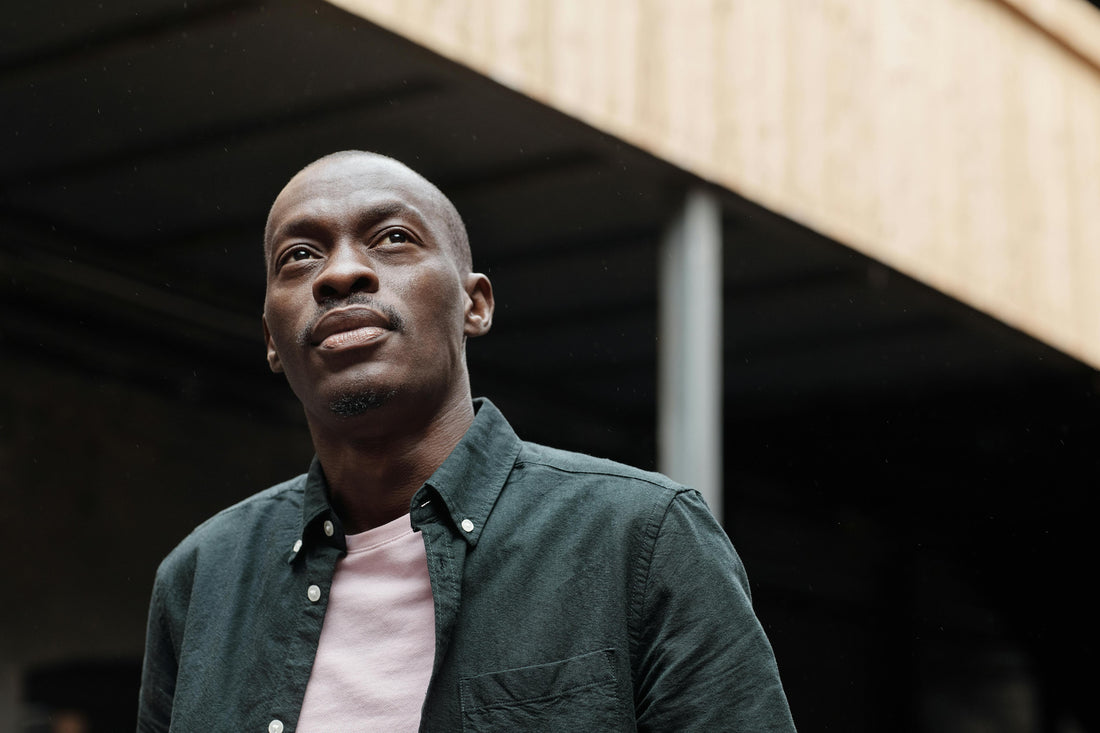 Understanding Hyperpigmentation on a Bald, Melanin-Rich Scalp